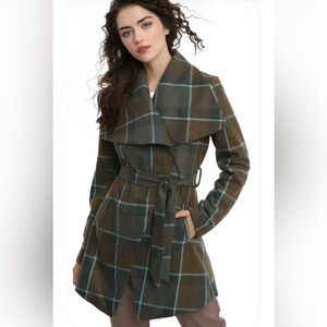 🏴󠁧󠁢󠁳󠁣󠁴󠁿❤️NWT OUTLANDER Mackenzie Tartan Wrap Coat, Size 3 (Women’s size 22/24)